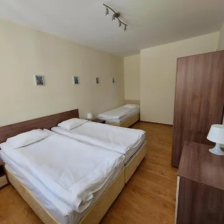 19 Rose פארק נופש